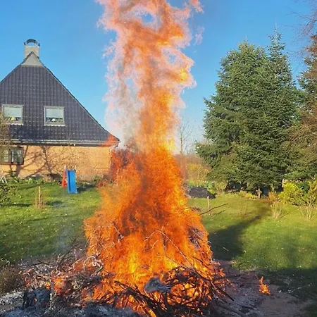 Huegelkate Schonwalde am Bungsberg